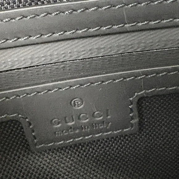 Gucci GG Belt Bag in Rubber-effect Leather NWT - Picture 7 of 9